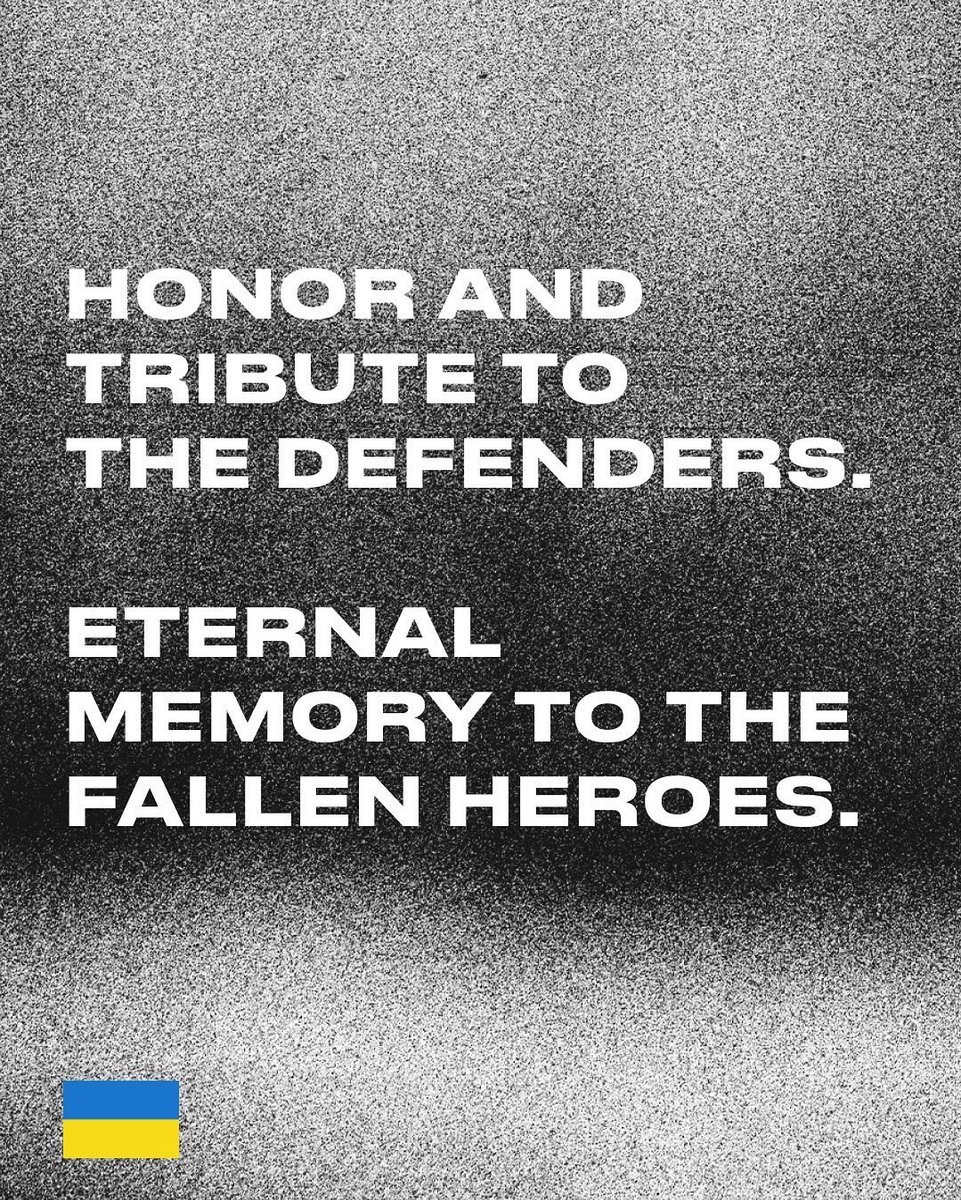 DARINA_412's tweet photo. So much more than words can say. 
Glory to the HEROES 🇺🇦
#staywithukraine #supportukraine #ukraine https://t.co/tWQdPkfrjW