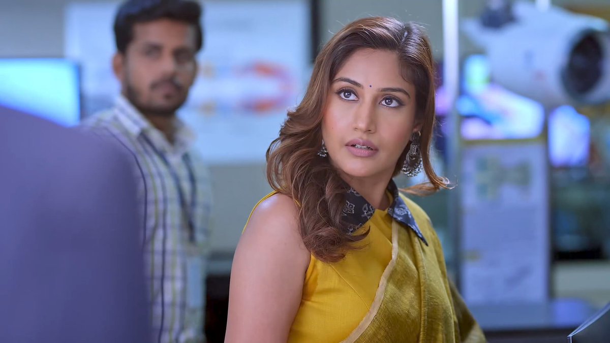 ishu_tales's tweet image. Loved Vijayan villainary from the first episode 🫰
@bhavyashinde19 
Our Surbhi is fab 🔥🥵
#SurbhiChandna 
#Apollena