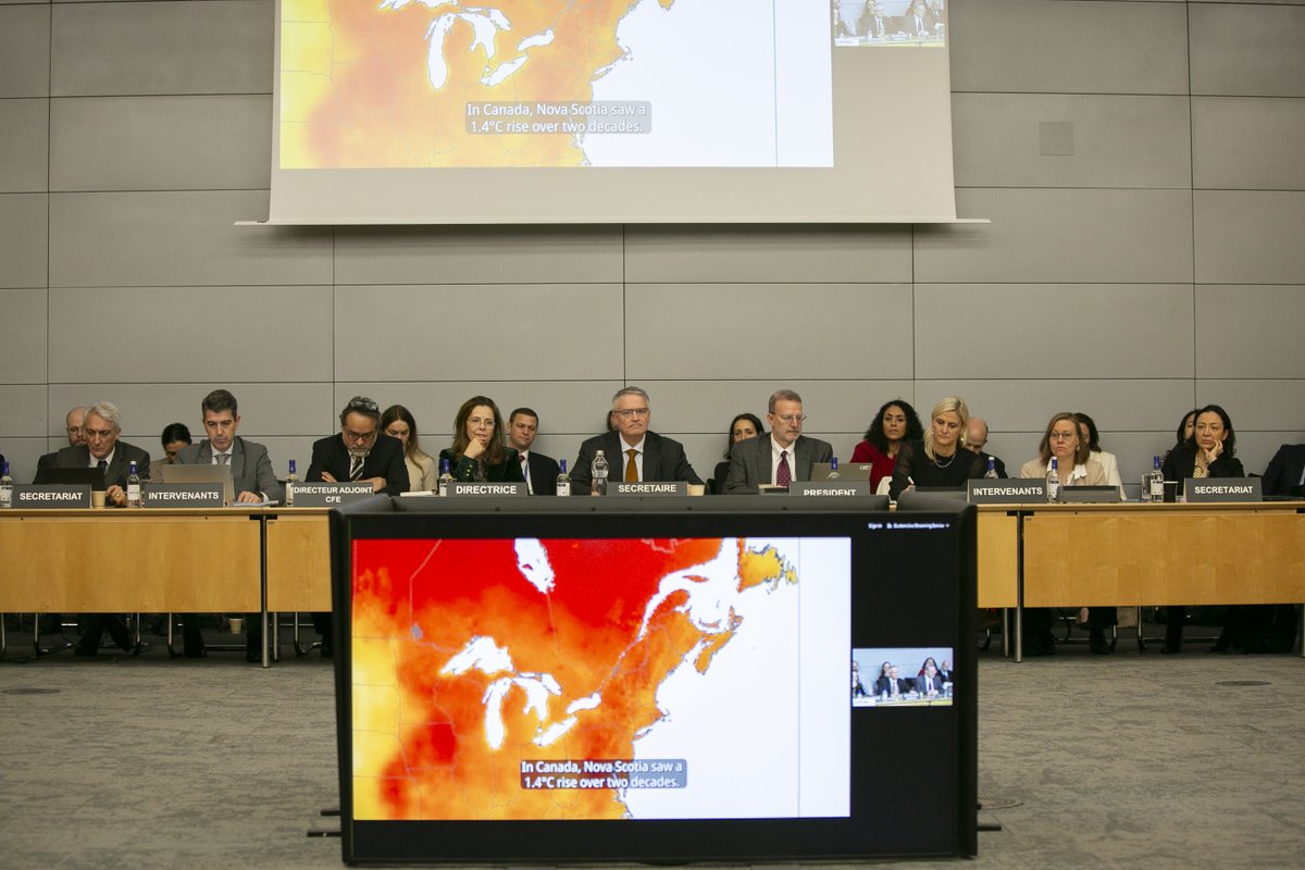 lamia_oecd's tweet photo. Where you live shapes your opportunities, your challenges, and your future. 

Don't miss our latest Regions and Cities at a Glance, which I launched today with @MathiasCormann.

The report covers:
✅ ≈100 indicators
🌐 2,700 regions
🏙️ 1,200 cities

🔗https://t.co/CGReRIG0yb https://t.co/9INKMm5kep