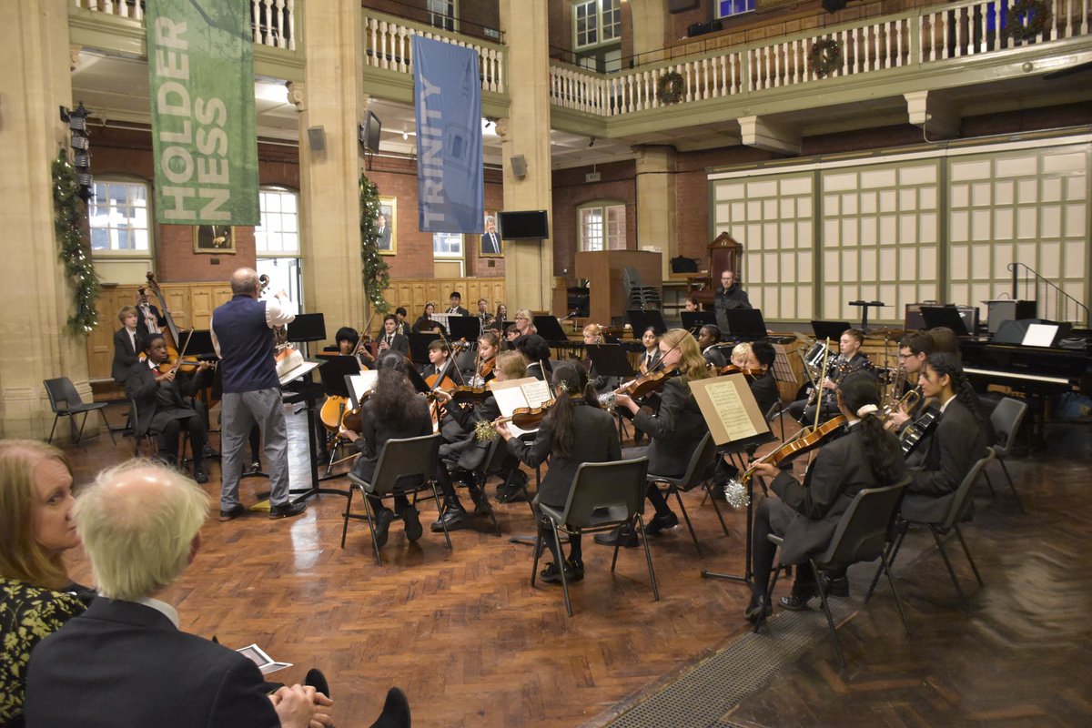 Here are some photos from our amazing Senior Instrumental Christmas concert last night featuring ensembles from years 7-13 including a conducting debut of senior strings for Elodie! <a href="/OldHymerians/">Hymers College Old Hymerians</a> <a href="/Hymers_College/">Hymers College</a>