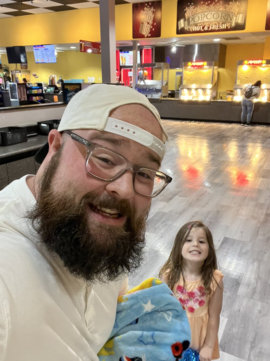 CalebVird's tweet image. Date day with Shiloh!