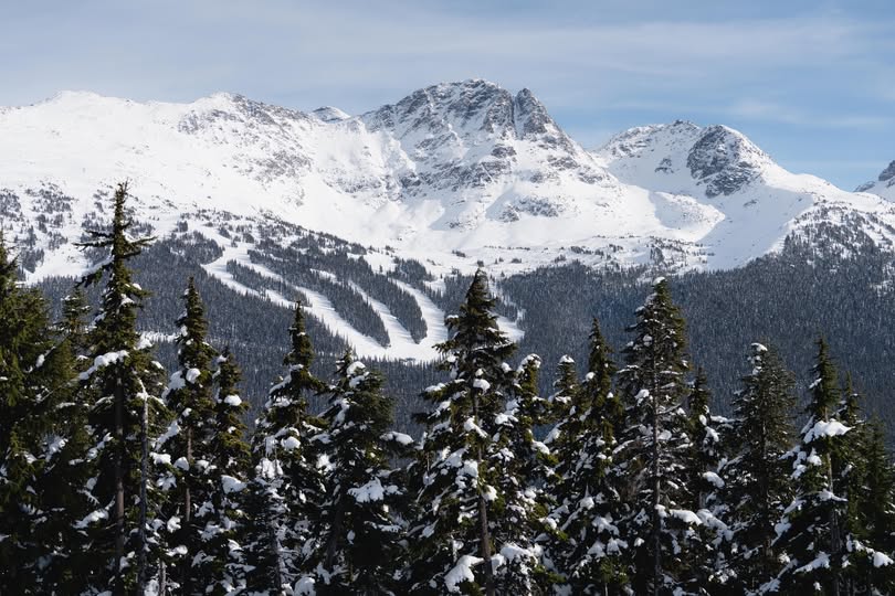 Check out our very latest detailed snow report for the Alps and beyond: weathertoski.co.uk/weather-snow/l…