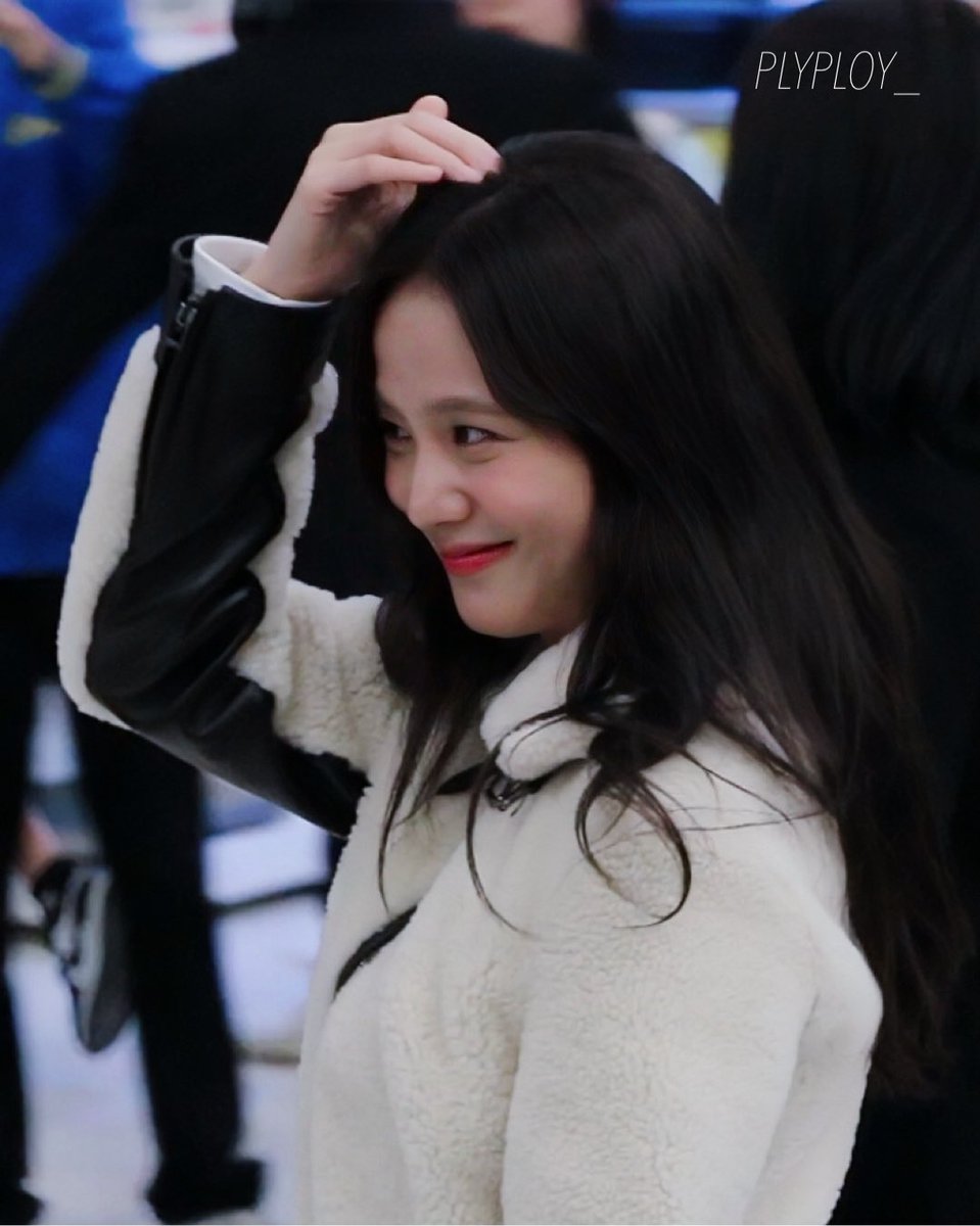 plyploy_'s tweet photo. คนสวยขาาาา💜🙆🏻‍♀️

JISOO AT DIOR GOLD HOUSE 
#ประเทศไทยสวยขึ้นเพราะมีจีซู #JISOO https://t.co/3ZEfdnf3Rq