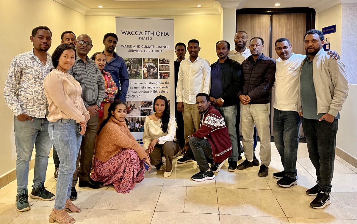 mesfindiro's tweet photo. 🎉 Wrapped up a 5-day training (2-6 Dec) on #machinelearning for flood forecasting! 🌊🤖    Participants from Ethiopian Meteorological Institute (EMI) joined forces with Computational Data Science, @AAU_Official &amp; @SMHI WACCA-Ethiopia Phase 2 for this collaboration. 🚀 #Ethiopia https://t.co/m55PTCxTxf