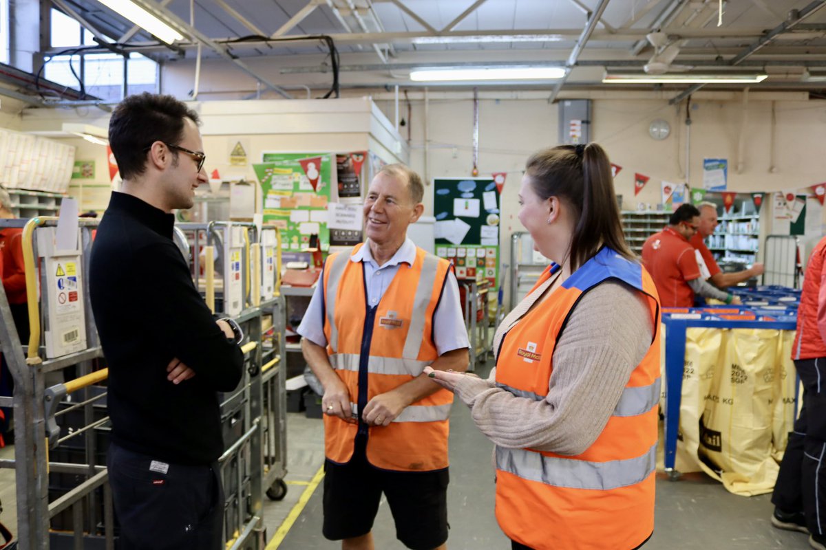 JoshDeanMP's tweet photo. It was a pleasure to visit the @RoyalMail delivery office in Bishop’s Stortford this morning to meet the hardworking team during their busiest season.

Great to find out more about the hard work they do behind the scenes and thank them for keeping us connected to friends and loved ones at Christmas and all year round.