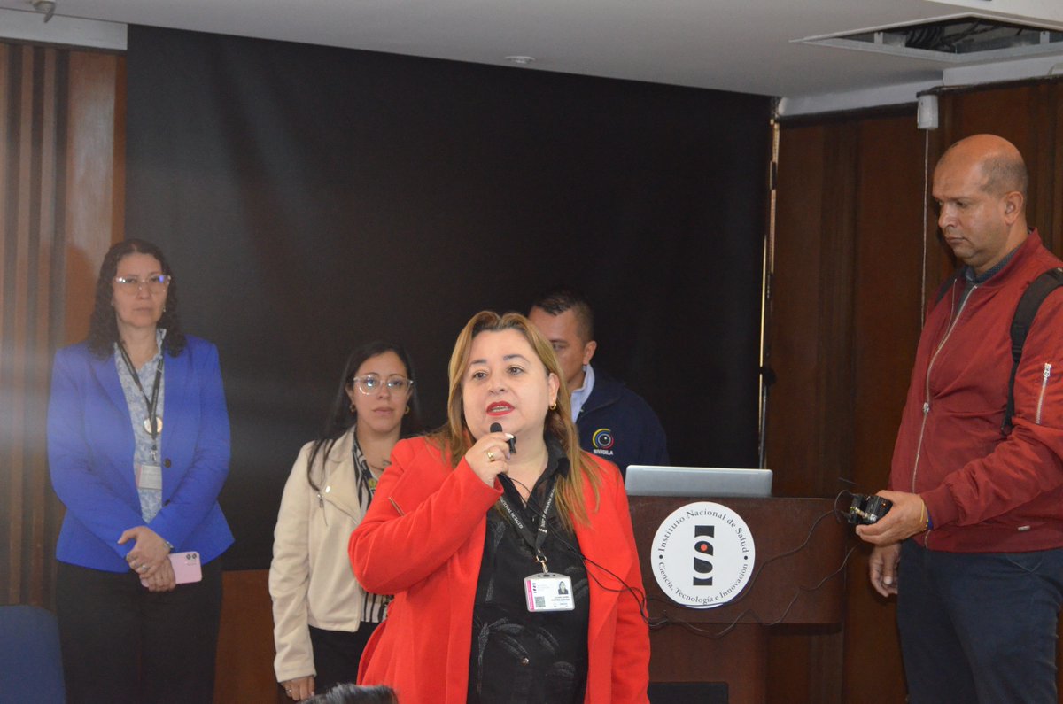 INSColombia's tweet photo. #AEstaHoraINS Recibimos visita de delegación internacional #RollBackMalaria , #RBM, de @opsoms , presidida por miembros del consejo directivo de #OMS para la eliminación del paludismo, que integra 23 miembros y 9 países, 6 de África, 2 de Asia, y 1 de América Latina. https://t.co/WtvDVJ3v2v