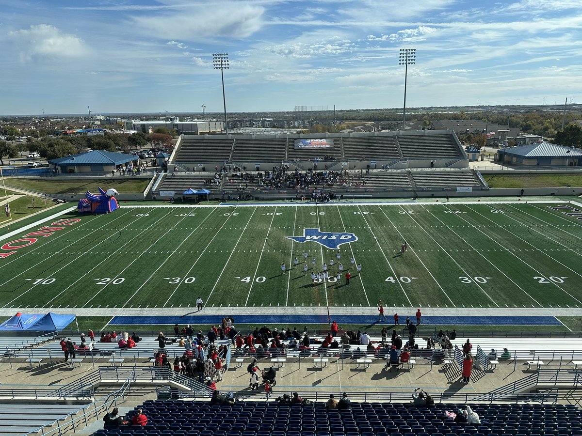 TheJakeWeese's tweet image. Here at Waco ISD Stadium for this afternoon’s #TAPPS Division IV state championship.

Brazos Christian (12-0) will face defending state champ Dallas First Baptist (11-1) for the title. #txhsfb

Kickoff is set for noon.