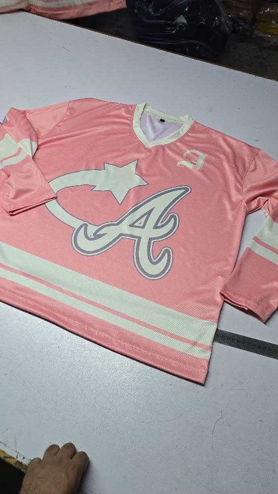 JahAmaru1's tweet image. Hockey Jerseys anyone?💫🌸🏴‍☠️ 
#samples