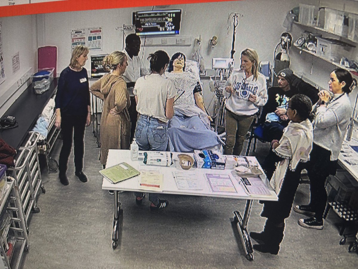 SligoSim's tweet image. Another successful PROMPT course. IPE training bringing the team that works together trains together well done everyone. @HSE_NSO @julianahenry76 @Ckkgreene