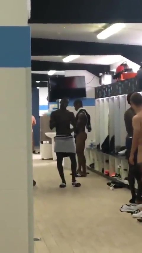 RT if u fw athletes🏈🥷🏽🔥