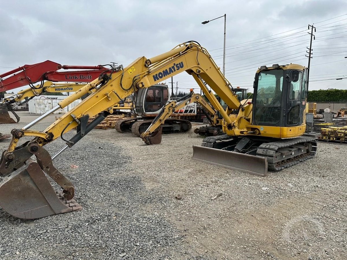machinerytrader's tweet image. Check out this 𝟐𝟎𝟏𝟕 𝐊𝐎𝐌𝐀𝐓𝐒𝐔 𝐏𝐂𝟖𝟖𝐌𝐑-𝟏𝟎 for sale until Saturday, December 7th @ 3:30 PM (CST).

☎️ Contact (816) 519-2113 for more information!
🔗 ow.ly/BnsZ50Ul5i3

#MiniExcavator #UsedConstructionEquipment #AuctionTimeEquipment