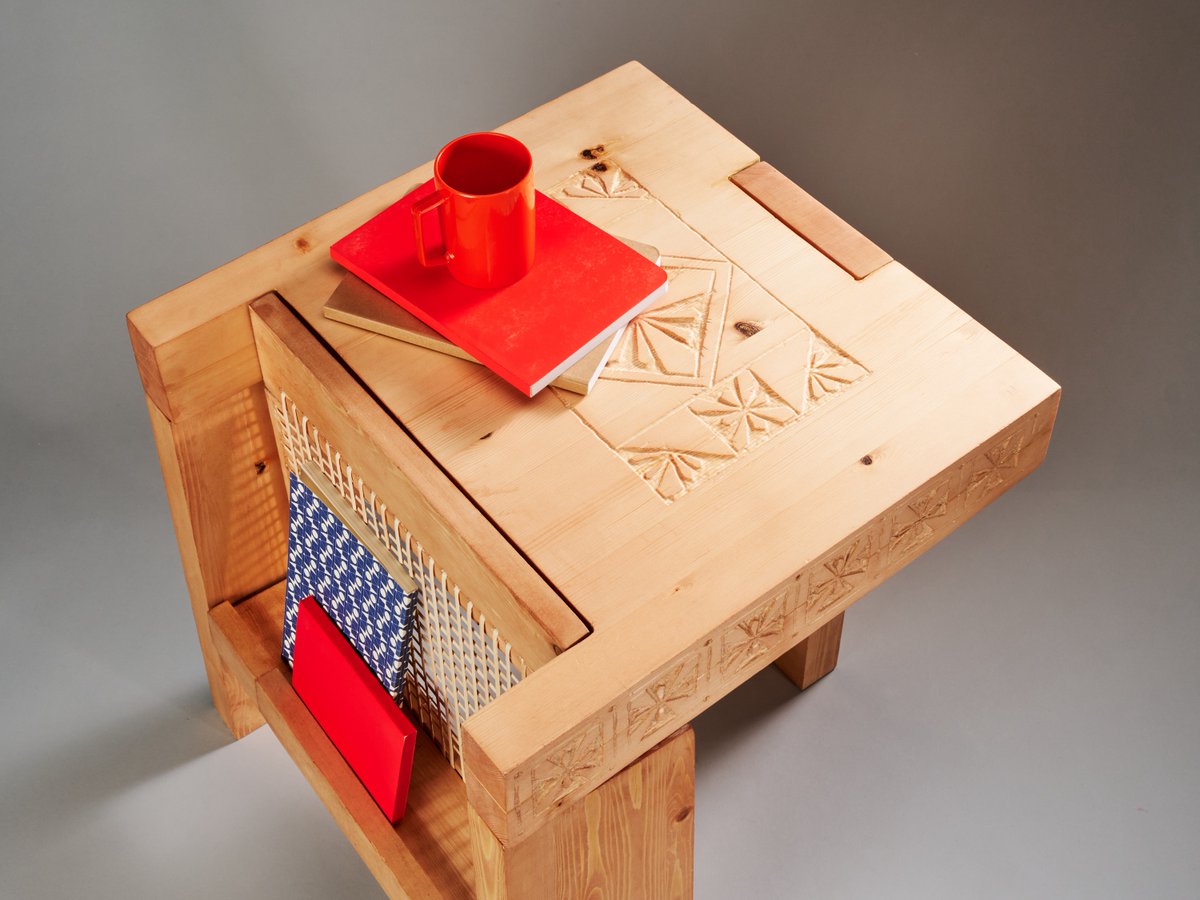 MuseumoftheHome's tweet photo. 🍂 This nesting season, @UAL invited our Director Sonia Solicari to curate Home (dis)Comforts, a #UALShowcase of 14 graduate projects exploring how we shape homes for comfort—and as spaces to face domestic challenges, including inequalities. 

🔗https://t.co/eMZUEpyNzm https://t.co/1CV6zKj84w