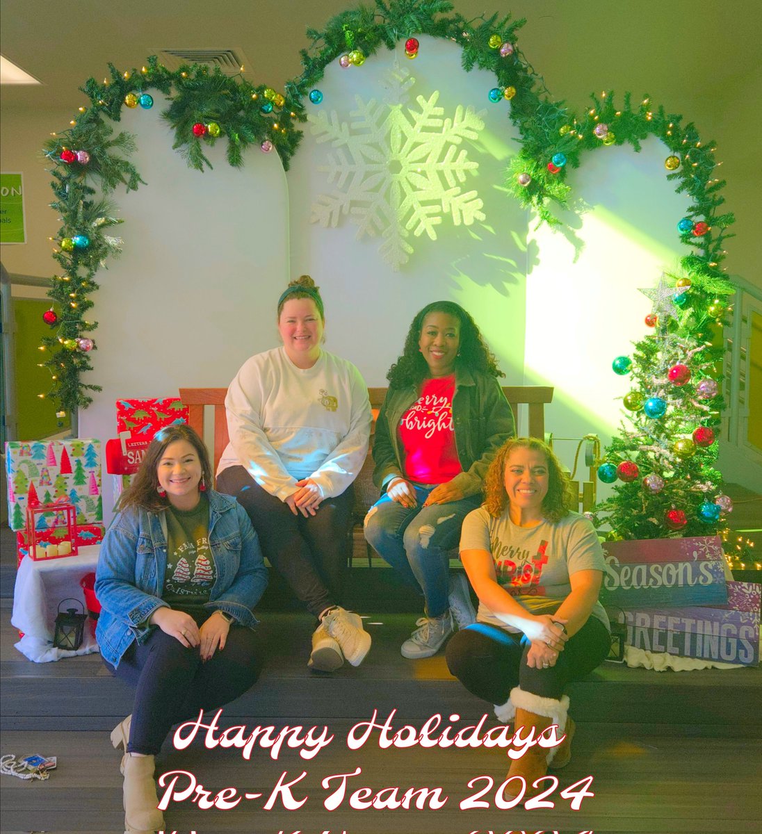 Giset King M.S.Psy (@gisetking) on Twitter photo Happy Holidays from your Pre-K team <a href="/BelNafegar/">Bel Nafegar Sanchez Elementary School</a> !
#prek #navigators #alvinisd Happy Holidays from your Pre-K team <a href="/BelNafegar/">Bel Nafegar Sanchez Elementary School</a> !
#prek #navigators #alvinisd