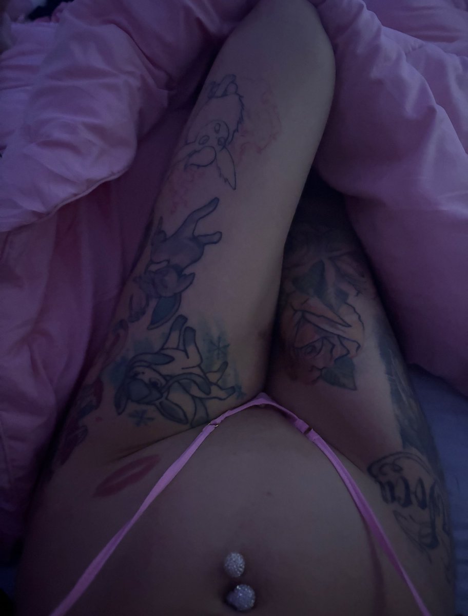 join me in bed ? 😇