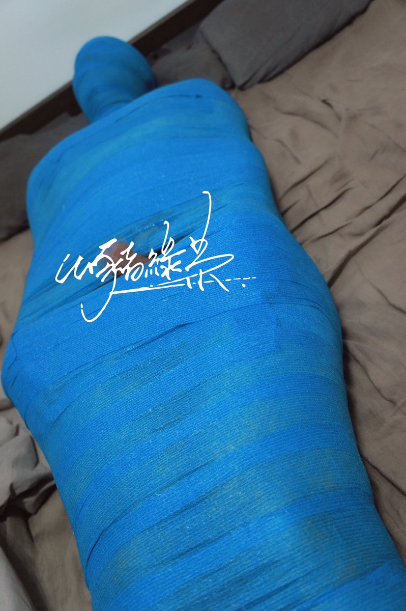 XZLCBDSM's tweet photo. Who can help me out? I’m already cum. 🥺 
#mummified #helpless #vetrap https://t.co/A3sgbnT65d