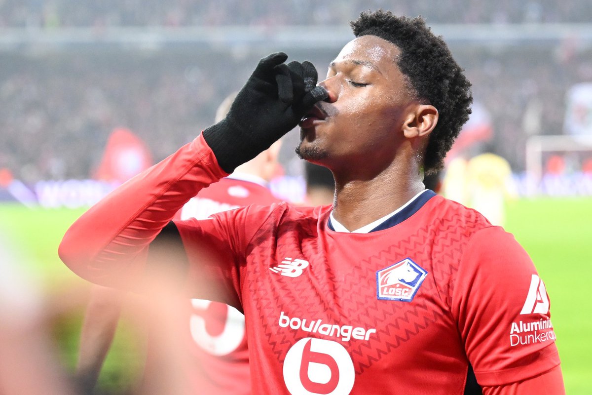 ActuL1_'s tweet photo. 100 BUTS AVEC LE LOSC POUR MONSIEUR JONATHAN DAVID ✨❤️🤍 https://t.co/9eTgmyBTh6