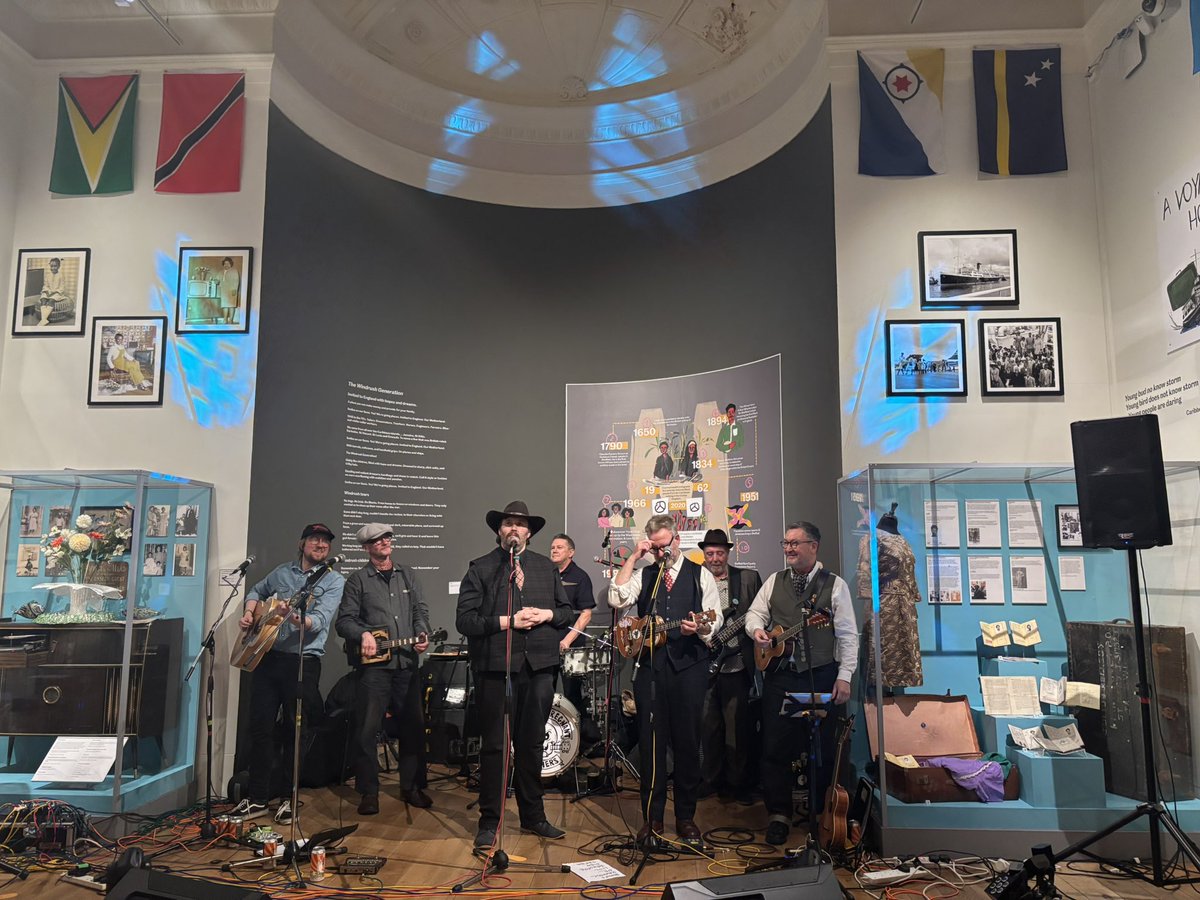 Louisa H Walker OBE (@louisahwalker) on Twitter photo Epic experience <a href="/SheffMuseums/">Sheffield Museums</a> for a fundraising evening with @PeteMcKee whose fabulously moving exhibition just opened.
Free to attend 🙌 book tickets here : sheffieldmuseums.org.uk/whats-on/pete-…
Bonus mini concert from <a href="/EverlyPregnant/">Everly Pregnant Bros</a> 👏 Epic experience <a href="/SheffMuseums/">Sheffield Museums</a> for a fundraising evening with @PeteMcKee whose fabulously moving exhibition just opened.
Free to attend 🙌 book tickets here : sheffieldmuseums.org.uk/whats-on/pete-…
Bonus mini concert from <a href="/EverlyPregnant/">Everly Pregnant Bros</a> 👏