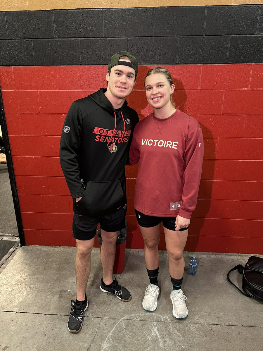 clahanna's tweet photo. Very special moment happening at the Canadian Tire Centre tonight.

Montreal Victoire’s Dara Greig will be playing against the @PWHL_Ottawa at the CTC where her brother Ridly Greig is a regular tenant with the #Sens. 

Ridly says it’s been 8-9 years since he saw her play 🥹 #PWHL https://t.co/YlOQc8h5Df