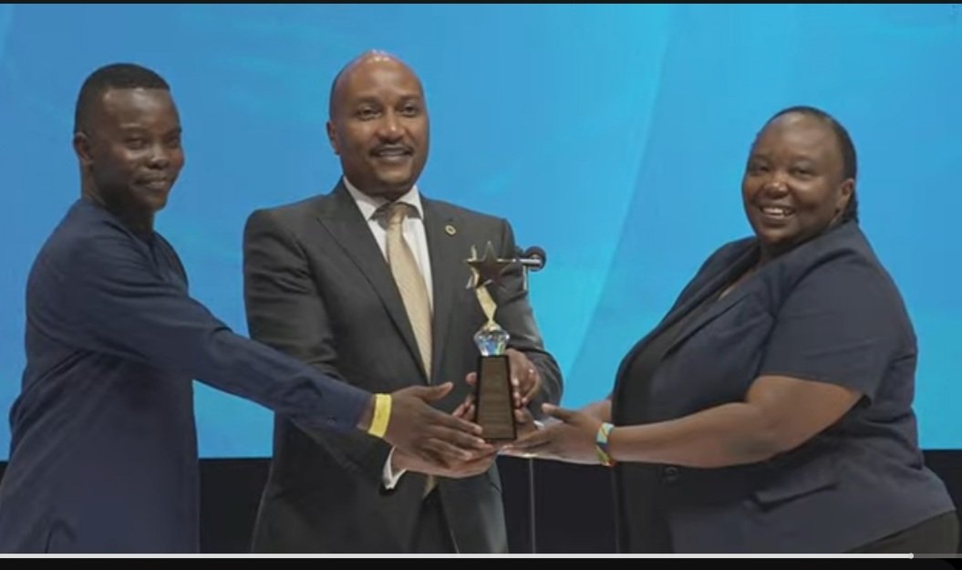 USSIAssociation's tweet photo. We are thrilled to announce that USSIA has been recognized as the @PSF_Uganda Business Association of the Year – National!  This milestone reflects our commitment to supporting Uganda's small-scale industries. Thank you to our members, partners, and stakeholders for making this possible! #USSIA #PrivateSectorGala   #PSFUAwards #UgandaBusiness #SmallScaleIndustries #AwardWinner