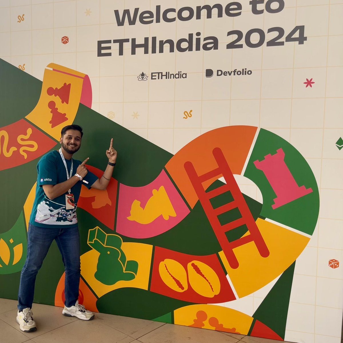 akathecoder's tweet image. back at @ETHIndiaco .
come find us at @okto_web3 booth, let’s talk web3 🐙
and get some awesome goodies 😍
