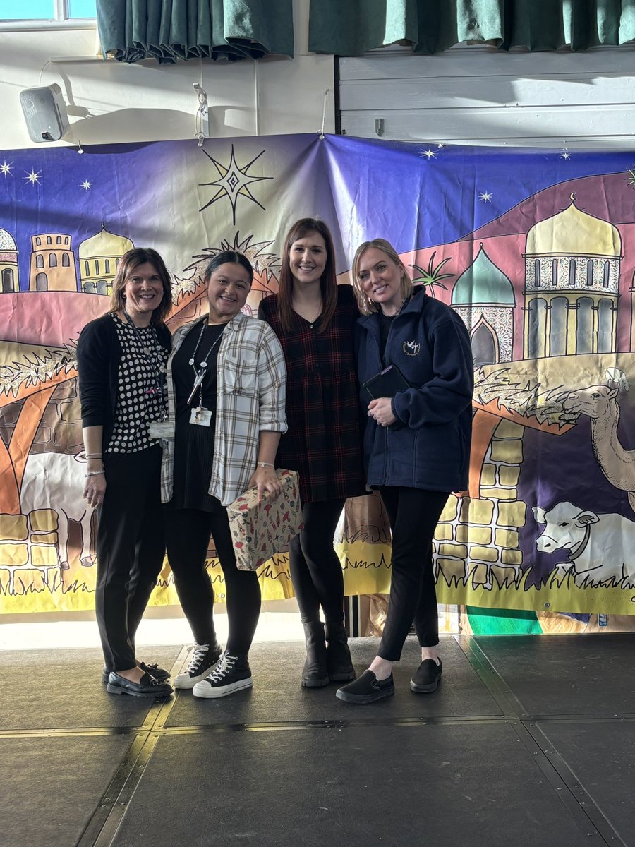 Miss Ainsworth (@misscainsworth1) on Twitter photo A huge well done to our fabulous <a href="/StThomasBoston/">St Thomas’ CE Primary Academy Boston</a> EYFS team for leading two fantastic Nativity performances! The children were brilliant and they couldn’t have done it without you🎄🫏⭐️🐑
<a href="/MissLenton2/">Miss Lenton</a> <a href="/MrsH_StTs/">Jemma Harris</a> A huge well done to our fabulous <a href="/StThomasBoston/">St Thomas’ CE Primary Academy Boston</a> EYFS team for leading two fantastic Nativity performances! The children were brilliant and they couldn’t have done it without you🎄🫏⭐️🐑
<a href="/MissLenton2/">Miss Lenton</a> <a href="/MrsH_StTs/">Jemma Harris</a>