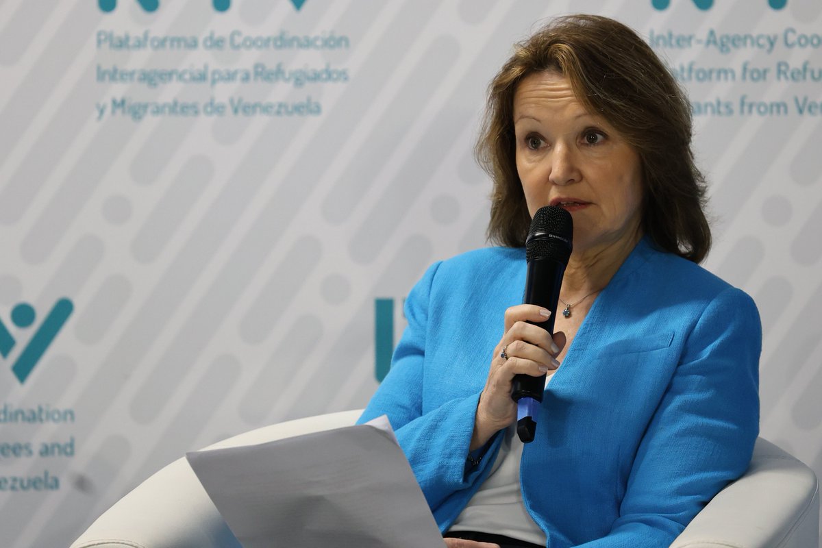 Plataforma R4V (@plataforma_r4v) on Twitter photo "Las niñas y niños sufren múltiples factores de vulnerabilidad, sobre todo si viajan solos y no están acompañados. Es esencial fortalecer las capacidades de las instituciones nacionales para lograr una protección eficaz de la niñez": <a href="/AnneClaireDufay/">Anne-Claire Dufay</a> de <a href="/uniceflac/">UNICEF Latin America</a> "Las niñas y niños sufren múltiples factores de vulnerabilidad, sobre todo si viajan solos y no están acompañados. Es esencial fortalecer las capacidades de las instituciones nacionales para lograr una protección eficaz de la niñez": <a href="/AnneClaireDufay/">Anne-Claire Dufay</a> de <a href="/uniceflac/">UNICEF Latin America</a>
