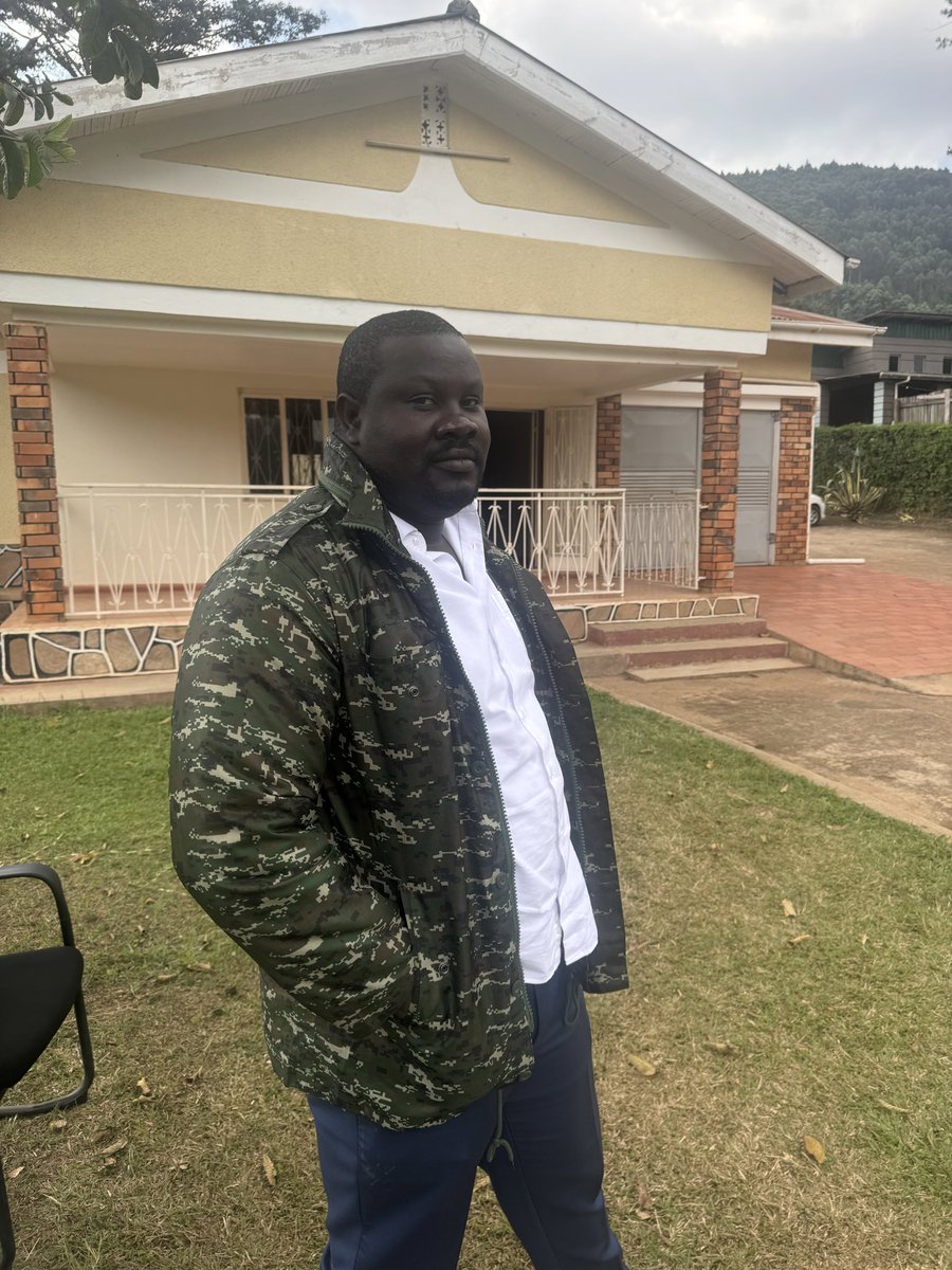 Mpologoma Majjambere (@mpologomam) on Twitter photo DRDC ON DUTY
Yours truly is on duty in Rukiga District serving the nation.
I and the entire team are witnessing development in the sub-region with improvement in all sectors.
Aluta Continua
.<a href="/KagutaMuseveni/">Yoweri K Museveni</a> .<a href="/OWC_ug/">Operation Wealth Creation</a>
.<a href="/millybabalanda/">Milly Babalanda</a> <a href="/StateHouseUg/">State House Uganda</a> DRDC ON DUTY
Yours truly is on duty in Rukiga District serving the nation.
I and the entire team are witnessing development in the sub-region with improvement in all sectors.
Aluta Continua
.<a href="/KagutaMuseveni/">Yoweri K Museveni</a> .<a href="/OWC_ug/">Operation Wealth Creation</a>
.<a href="/millybabalanda/">Milly Babalanda</a> <a href="/StateHouseUg/">State House Uganda</a>