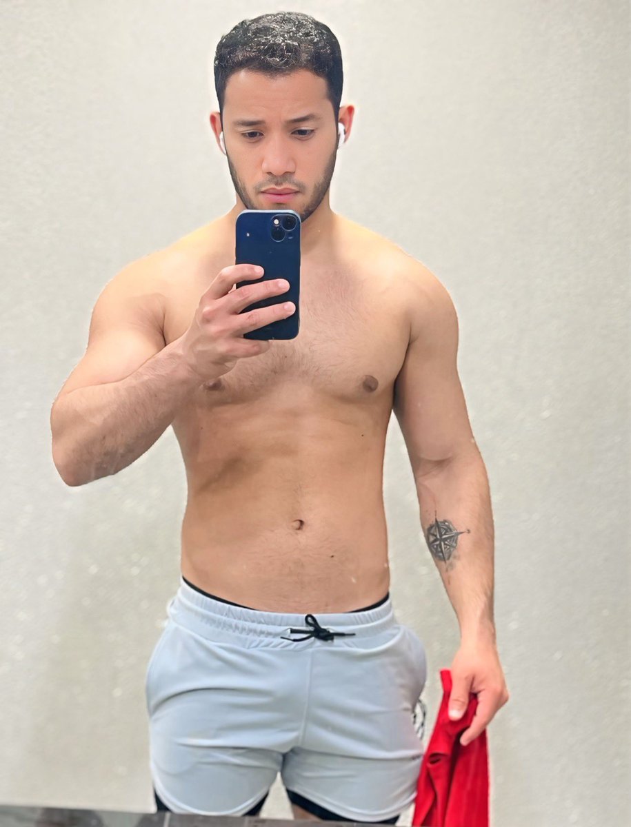 JAUG95's tweet photo. Se entrenó 🔥💪 https://t.co/4DhRCmPcGp