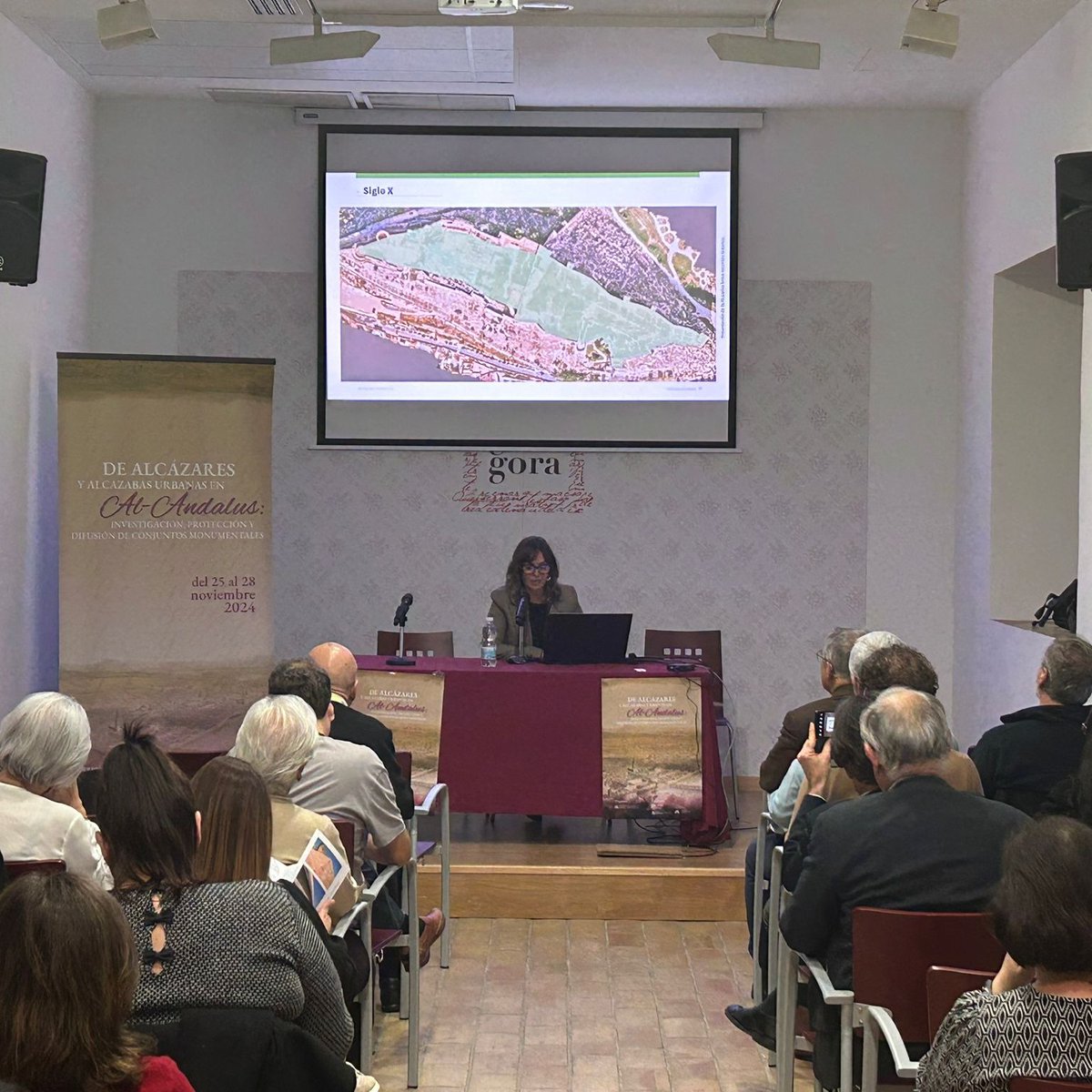 🕌 La pasada semana, #AlcazabaAlmeria participó en las Jornadas 'De alcázares y alcazabas urbanas en Al-Ándalus: investigación, protección y difusión de Conjunto monumentales' organizadas por <a href="/cultura_cordoba/">Cultura Córdoba</a> del <a href="/ayuncordoba_es/">Ayuntamiento Córdoba</a> y coordinadas por Alberto León de la <a href="/Univcordoba/">Universidad Córdoba</a>👇