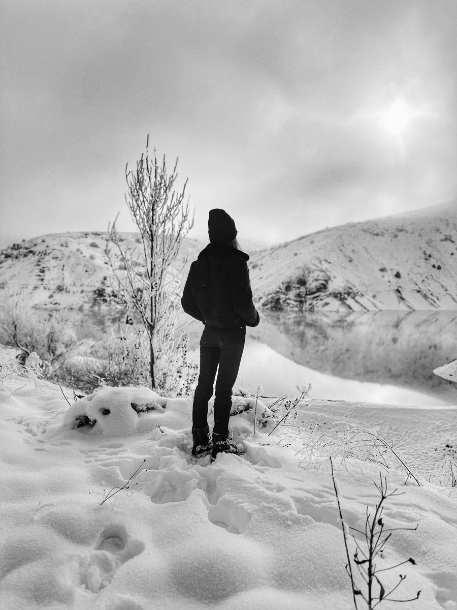 Gulumsemeniyerm's tweet photo. Bir aralar hayatımın aşkını bulduğumu sanmıştım güncelleme yapacak olursak eğer kendisi ile merhabamız bile kalmamıştır.. https://t.co/sB39l92igL