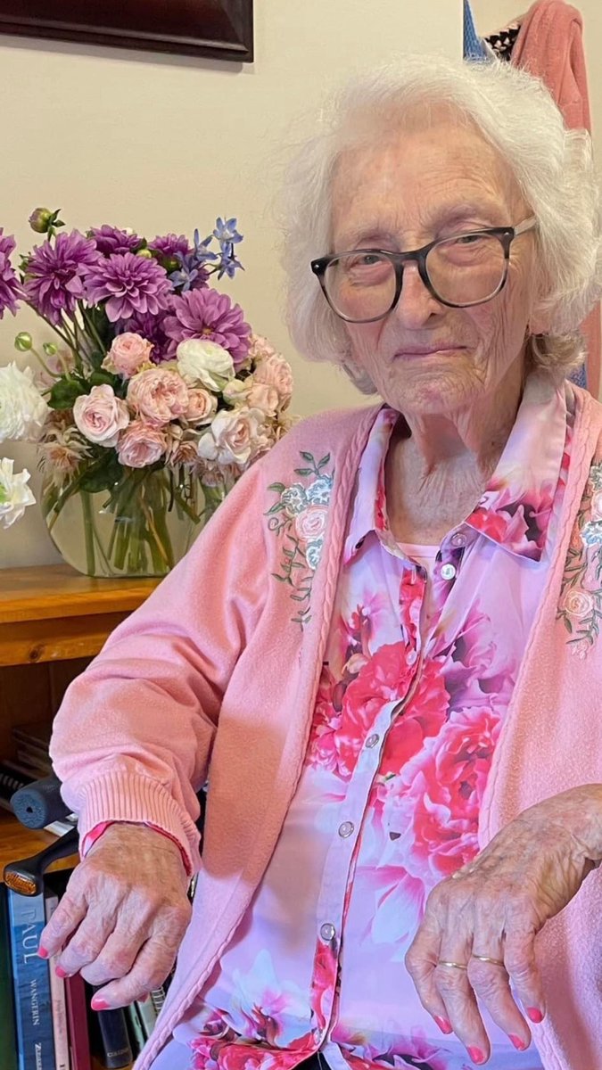 SophieTheGamer's tweet photo. I wish I could have celebrated with you in Australia, wishing my Grandma her 101st Birthday! You taught me to be strong and to never let things hold me back! ❤️#HandOverThoseGenes #LongDistanceFamily #MissYou https://t.co/UZiTnhfgcO