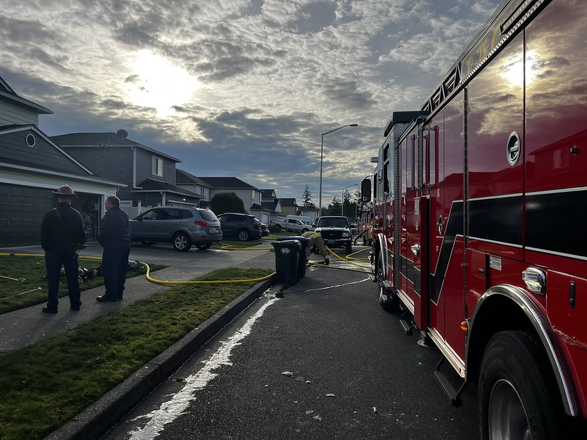 Lacey Fire tweet media