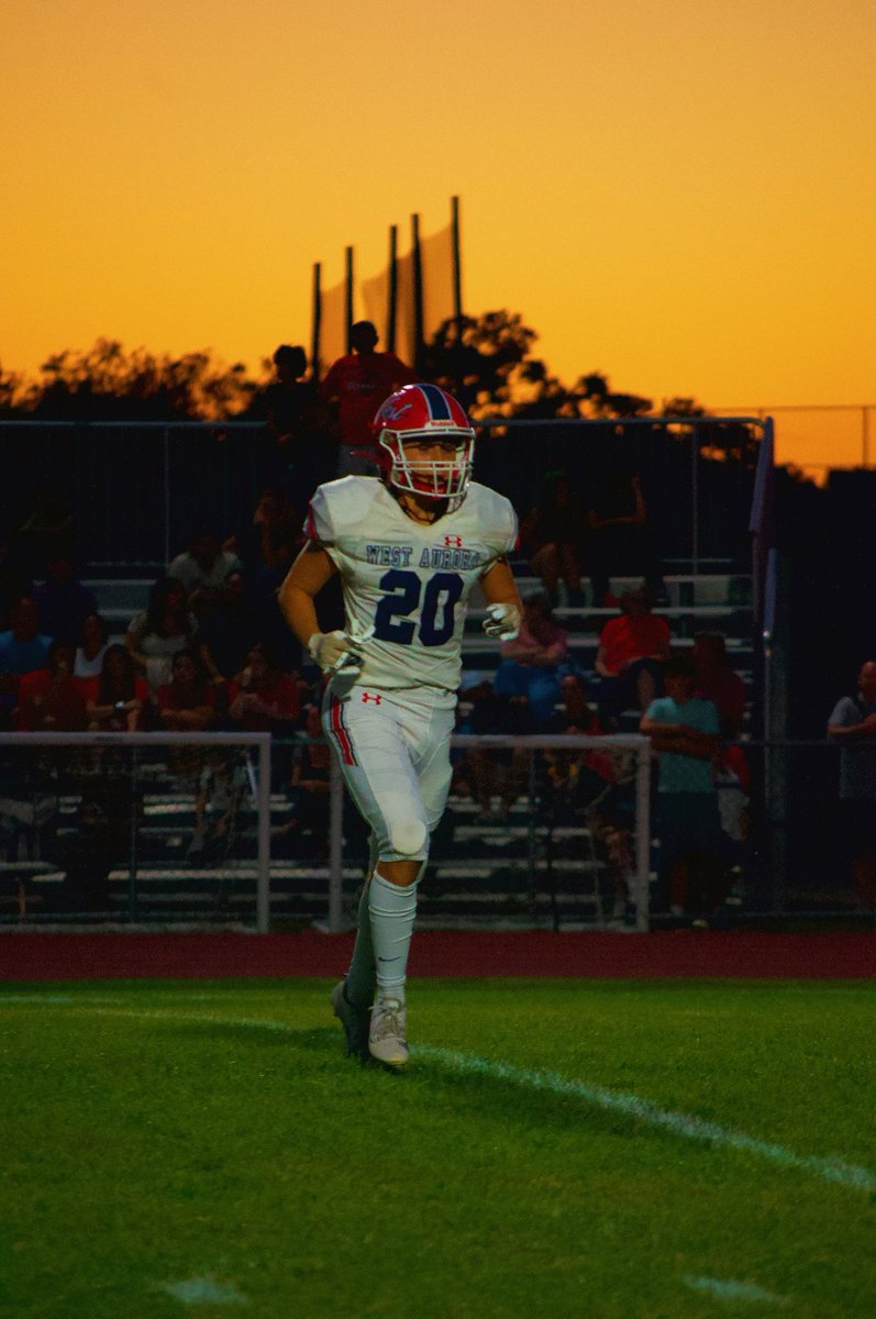West Aurora Football (@wablackhawkfb) on Twitter photo 🚨RECRUITING UPDATE🚨
25’ DBs, <a href="/jordanmartino22/">Jordan Martino</a> and <a href="/nickweisse10/">nick</a> are headed to <a href="/USFSaintsFB/">Fighting Saints Football</a> this Monday for a visit!
#DBD
#WAFBRecruiting
#BlackhawkBuilt 🚨RECRUITING UPDATE🚨
25’ DBs, <a href="/jordanmartino22/">Jordan Martino</a> and <a href="/nickweisse10/">nick</a> are headed to <a href="/USFSaintsFB/">Fighting Saints Football</a> this Monday for a visit!
#DBD
#WAFBRecruiting
#BlackhawkBuilt