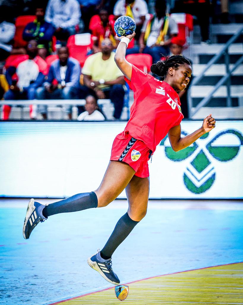 fehandrdc's tweet photo. Félicitations pour ce beau parcours ! 💪🙌

#CANHandball2024 #LéopardsDames #FiertéCongolaise https://t.co/cdSUnCOarI