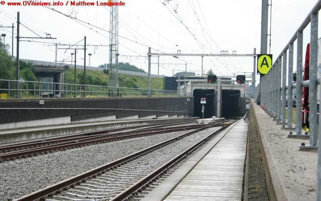 ProRail stopt na onderzoek met lozen van afvoerwater met PFAS bij Betuweroute - mp-produktie.nl/2024-12-06_Pro…

#ProRail #BetuweRoute #A15Trace #Pfas #Treinennieuws #Goederentreinen #Treinleven