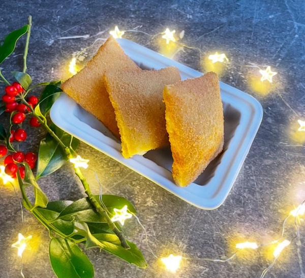 Vegatopia's tweet photo. Onze Kerstspecial is weer online! 😊Met twee spiksplinternieuwe menu's: een heuse Haute Friture met zelfgemaakte snacks en het landenmenu Kerst in Quebec. Daarnaast kun je naar hartelust grasduinen in ons uitgebreide kerstmenu-archief. 🎄  https://t.co/uFL77lJ4Bt https://t.co/V0qrbErLXa