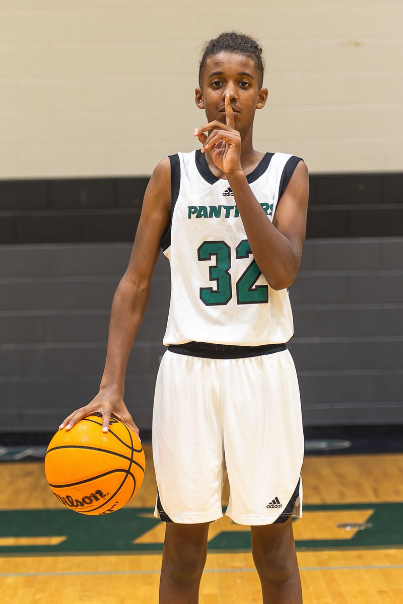 Take a look. Exceptional C 2029 Kyle Taylor from Alabama attends Pelham Park Middle School, earning a 3.5 GPA. He appears as a tall boy, who has yet selected an AAU team. This big, projected to grow 6-6 or 6-7, will find a program that fits his play style. MiddleSchoolElite.com
