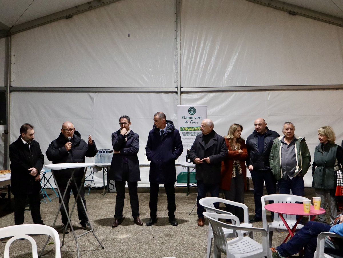 FieraCastagna's tweet photo. 🎉 Cette édition 2024 di A Fiera di a Castagna est officiellement lancée. https://t.co/1ln2eo9Nii