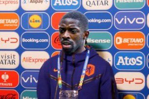 VaysBas_FFL's tweet photo. ATTAQUANTS : ✅

[28] Broly (AG) 
[87] Mikasah (AG)
[7] Ibinho (BU)
[11] Smiley.Jr (BU)
[12] Dembouzinho (AD) https://t.co/AMLF2oTdKQ