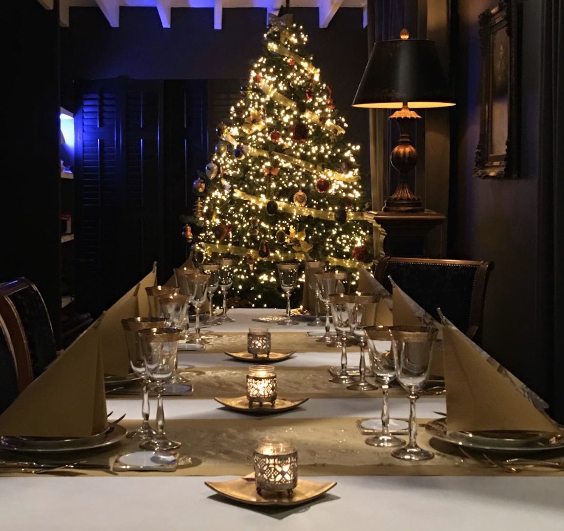 Belle Coone tweet media