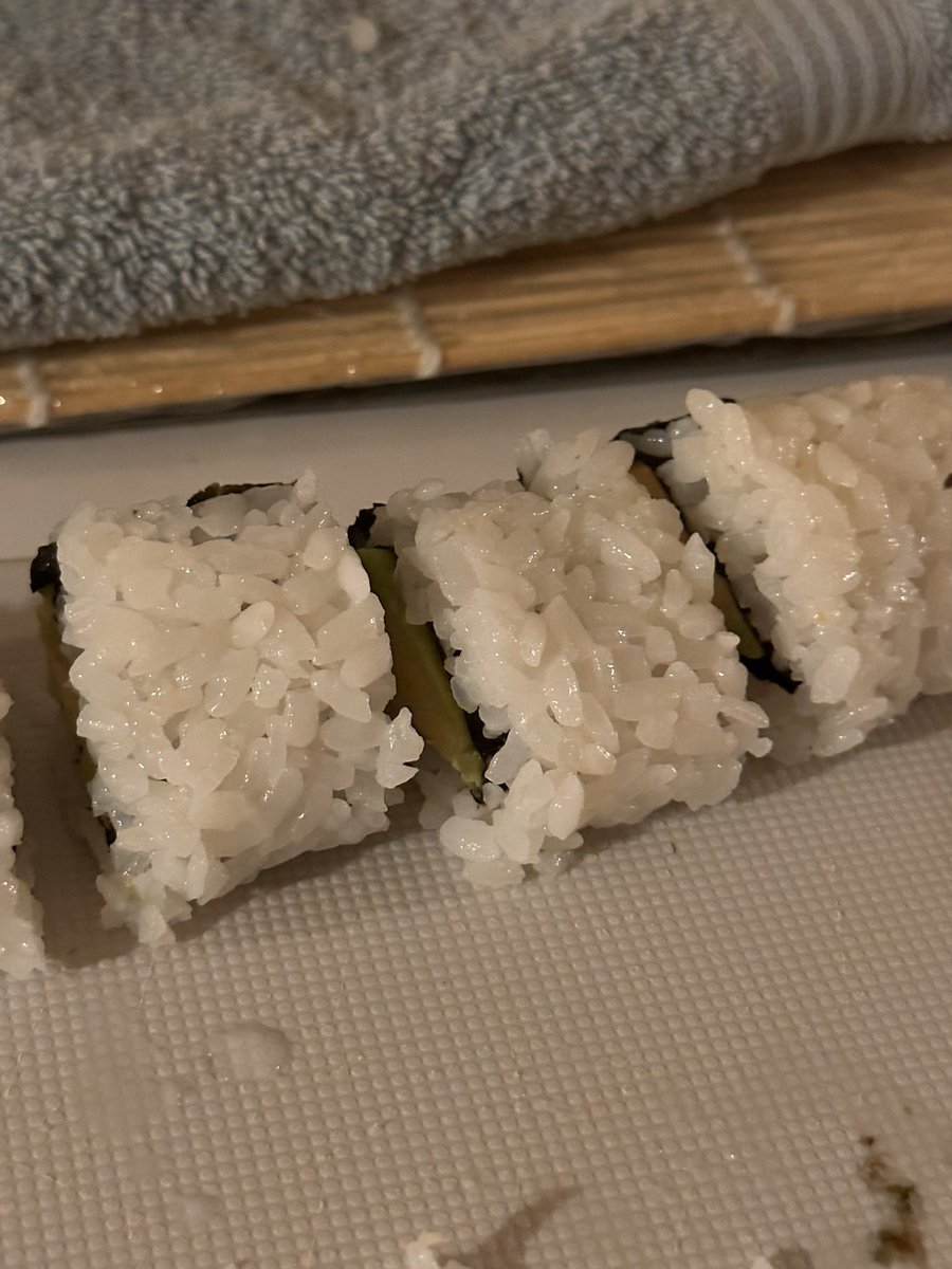 WerddMana's tweet photo. My first ever attempt. 
Need to practice a lot more! 

Tasted great, though. https://t.co/N5Q9DyzFal