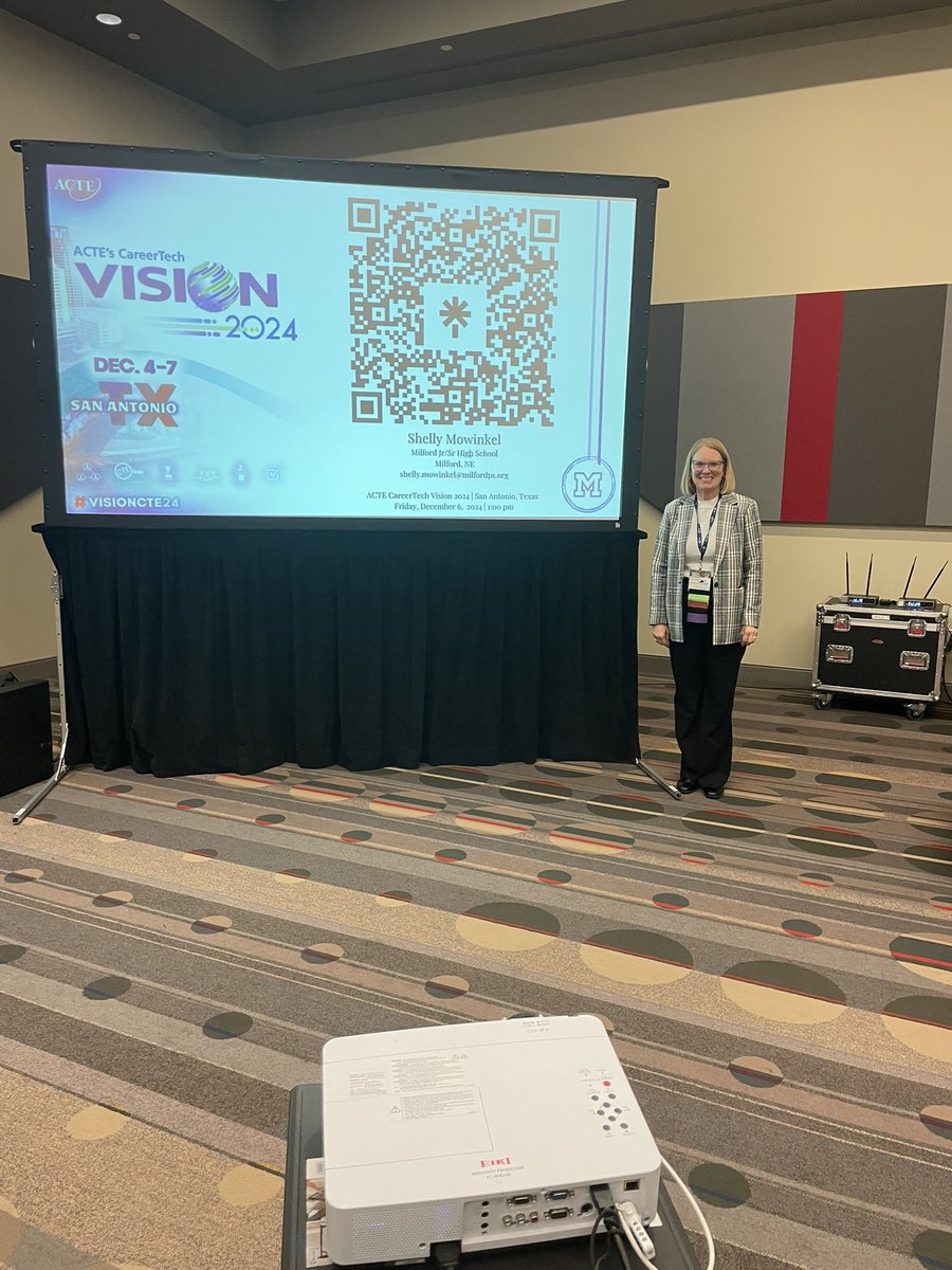 Amber Vlasnik tweet media