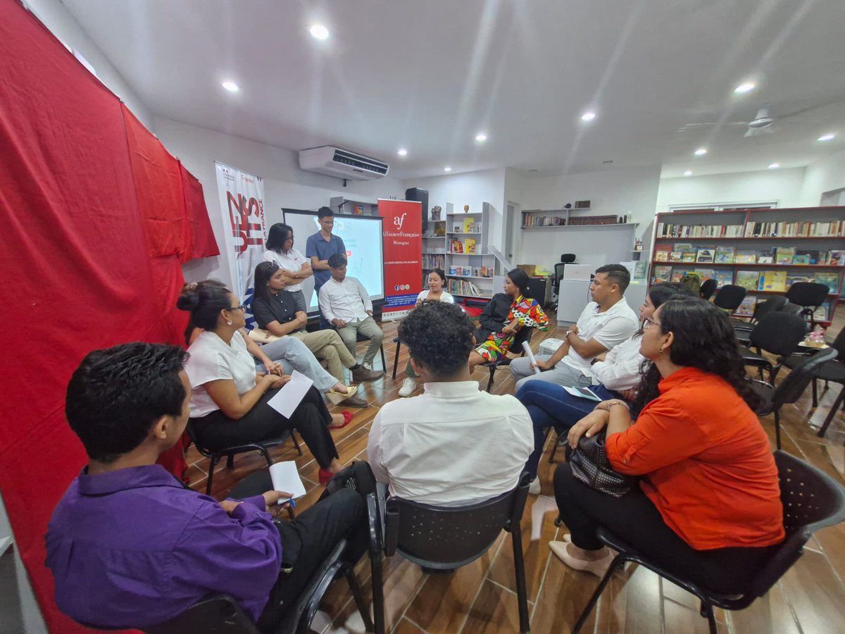 SoniaDonaPerez's tweet photo. Celebración de la 2a edición del día de los auxiliares de conversación de #Nicaragua en la Alianza Francesa de Managua ! Gracias a los profesores del Instituto nacional técnico (INATEC) por haberse unido @TecNacional @alliancefrparis
@FEI_sevres @FEI_assistants
#JIAL #JIAL2024
#ASSISTANSDELANGUE #ASSISTANTSAMBASSADEURS