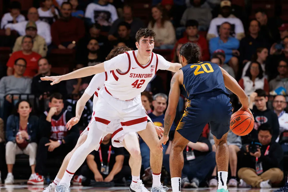 My latest for Call-Ups: Stanford senior Maxime Raynaud is having a breakout season, drawing the attention of scouts and analysts. Once absent from mock drafts, he’s now firmly in the NBA draft conversation.

📰 callupsbball.substack.com/p/maxime-rayna…