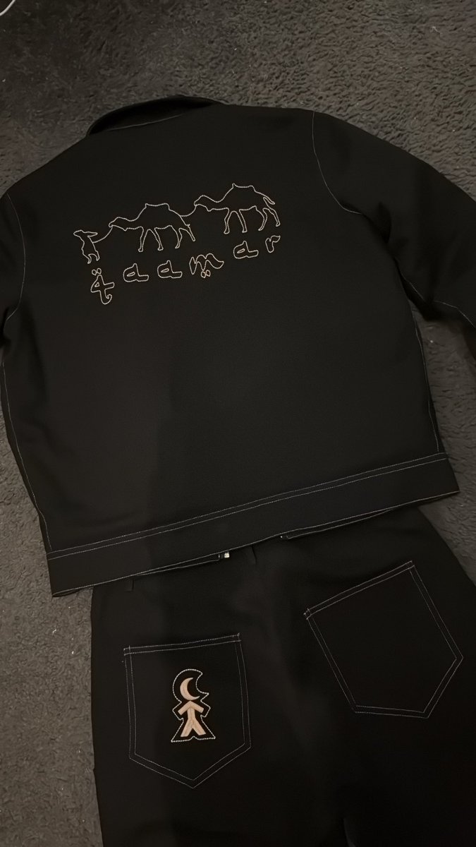 qaamarculture's tweet photo. Précommandes de l’ensemble Desert Workwear ouvertes. 

Pour un temps limité seulement..

https://t.co/yoP0GXCD7H https://t.co/KHx63wkC29