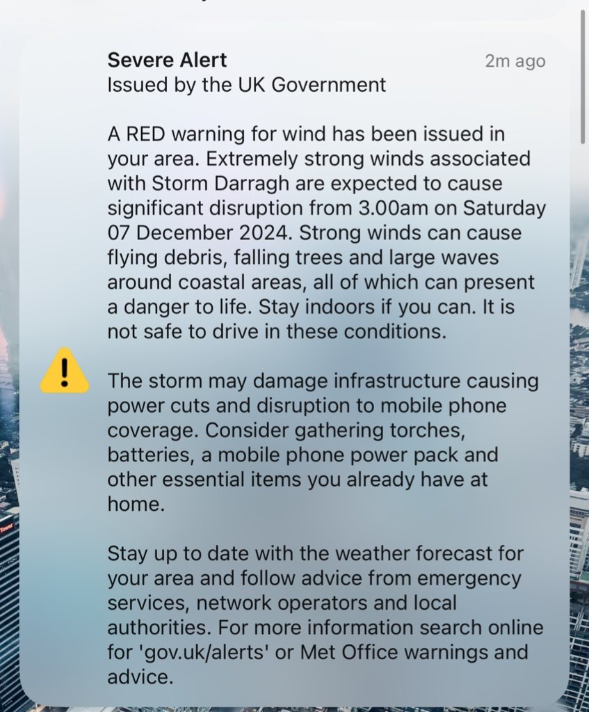 p1tmxn_08's tweet photo. so everyone in the south west just got the fright of their life right #StormDarragh https://t.co/iulDiOgH2O