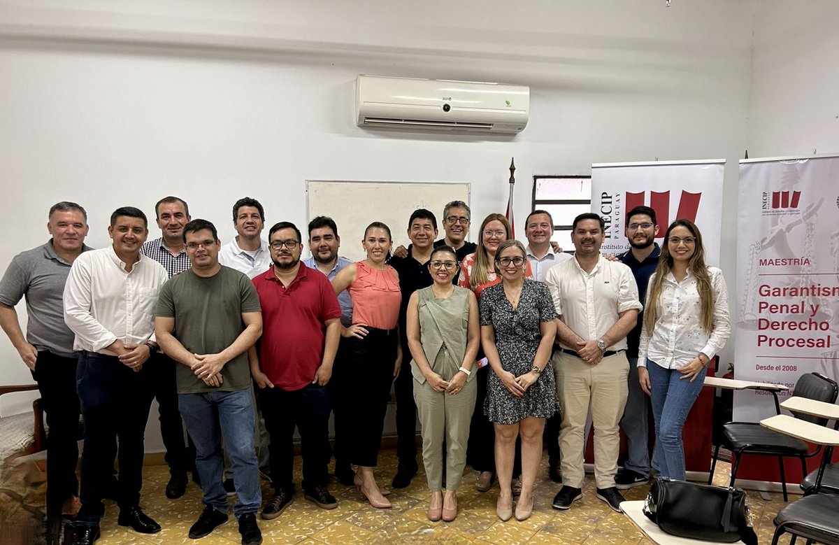 INECIPPY's tweet photo. 🎓 20 estudiantes de la Novena Promoción de la Maestría en Garantismo Penal y Derecho Procesal de la @UNP_Pilar e INECIP Py terminan una etapa y comienzan su camino hacia la tesis.
¡Felicitaciones por este logro académico! 👏 https://t.co/8asfhCdOPD