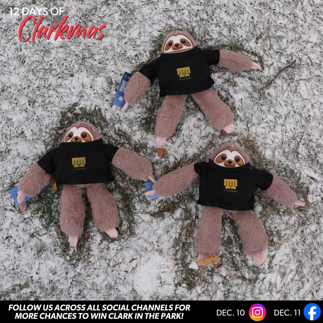 titletown's tweet image. On the third day of Clarkmas, Titletown gave to me: three Clarks playing in the snow with glee! ❄

Here's How: 
⛄ Like this post 
⛄ RT or repost this 
⛄ Must be following: @titletown 

#12DaysOfClarkmas