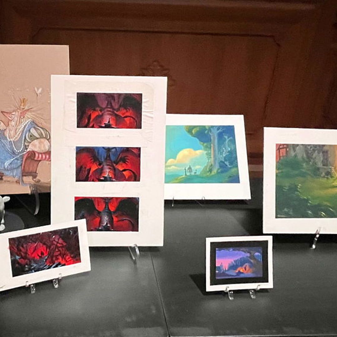 UniStudiosLot's tweet photo. What are you doing in my swamp?! 💚 A look back at the original art and concept designs that brought the iconic #Shrek to life. The #NBCUArchives team showcased these rare archival pieces during a special employee screening for Universal Studios Hollywood. #DreamWorks https://t.co/WzOjUYi84p