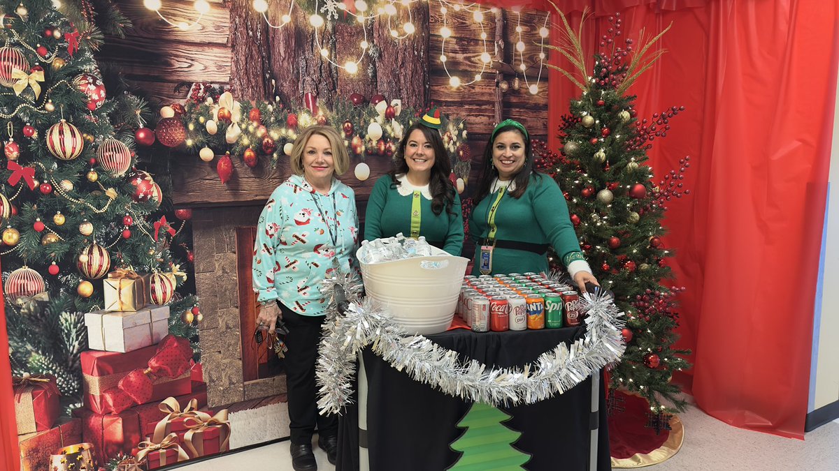 On the second day of Christmas admin elves delivered carols and drinks! <a href="/BrownElementary/">Brown Elementary</a>